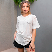 CAMISETA OFF WHITE - METAMORPHOSIS