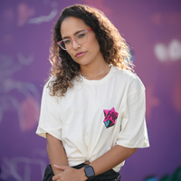 CAMISETA OFF WHITE - ESTRELA