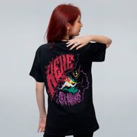 CAMISETA PRETA - MANIKAS SINISTRÃO