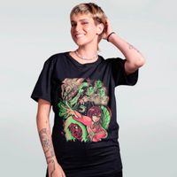 CAMISETA PRETA - ALIENS AND SPIRITS