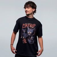 CAMISETA OVERSIZED PRETA - MY FIRST CATNIP TRIP