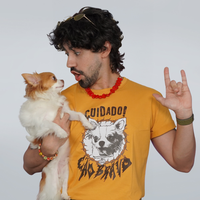 CAMISETA MOSTARDA - CÃO BRAVO
