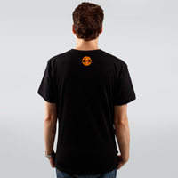 CAMISETA PRETA - PUNIÇÃO