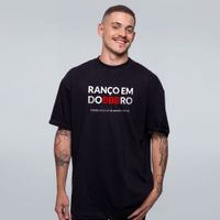 CAMISETA OVERSIZED PRETA - RANÇO EM DOBBBRO