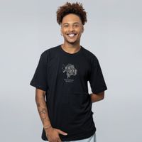 CAMISETA PRETA - VAGABUNDO TAMBÉM AMA