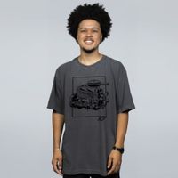 CAMISETA OVERSIZED ESTONADA - OPALA SEIS CILINDROS