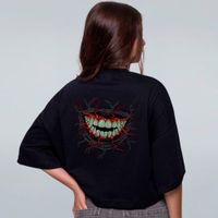 CROPPED OVERSIZED PRETO - ROSTOS E PEDAÇOS