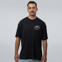 CAMISETA OVERSIZED PRETA - ROSTOS E PEDAÇOS