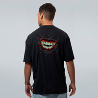 CAMISETA OVERSIZED PRETA - ROSTOS E PEDAÇOS