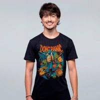 CAMISETA PRETA - DON'T PANIC