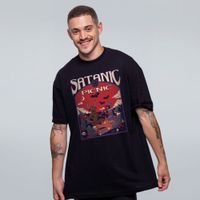 CAMISETA OVERSIZED PRETA - SATANIC