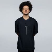 CAMISETA OVERSIZED PRETA - O CAVALEIRO