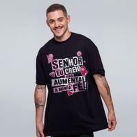 CAMISETA OVERSIZED PRETA - EU CREIO