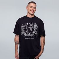CAMISETA OVERSIZED PRETA - A DANÇA DA MORTE