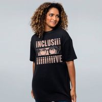 CAMISETA OVERSIZED PRETA - INCLUSIVE