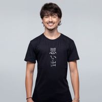 CAMISETA PRETA - KINNOTY