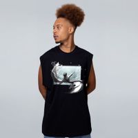 REGATA OVERSIZED PRETA - A QUEDA DO PORTADOR DA LUZ