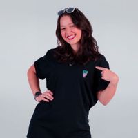 CAMISETA PRETA - STRAY KITTY