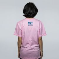CAMISETA ROSA - É NAS ESTRANHEZAS