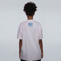 CAMISETA OVERSIZED OFF WHITE - É NAS ESTRANHEZAS