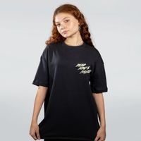 CAMISETA OVERSIZED PRETA - DEAD MAN´S HAND