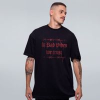 CAMISETA OVERSIZED PRETA - IN BAD VIBES WE TRUST