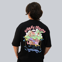 CAMISETA OVERSIZED PRETA - FISHING FRIENDS COLORIDO