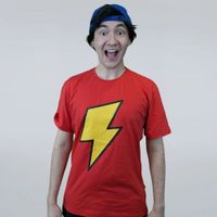 CAMISETA VERMELHA - ROUPA MIKE