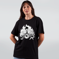 CAMISETA PRETA - OUÇANDO MÚSICA