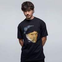 CAMISETA OVERSIZED PRETA - VANGOGH