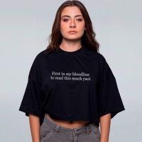 CROPPED OVERSIZED PRETA - TO READ YAOI