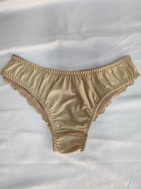 Foto do produto Mb20 - Calcinha de Lycra e renda mod1°