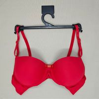 Foto do produto Sutiã de Bojo Liso Básico - Vermelho