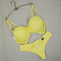 Foto do produto Conjunto de lingerie Maria - Amarelo