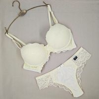 Foto do produto Conjunto de lingerie Maria - Perola 