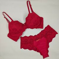 Foto do produto Conjunto de lingerie  rendada Maria - Vermelho Rubi