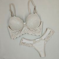 Foto do produto Conjunto de Cropped em Renda Meury - Base
