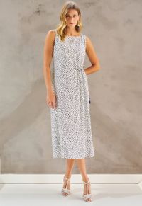 Foto do produto Vestido Midi Poá