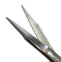 Foto do produto TESOURA GOLDMAN FOX RETA 13CM CLINIC