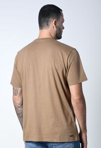 CAMISETA OCEANO RELEVO USE MAIS, LAVE MENOS