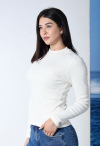 CAMISETA MANGA LONGA OCEANO FEMININA CANELADA