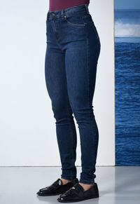 CALÇA  JEANS OCEANO FEMININA HOT PANT TRIPLE DRY