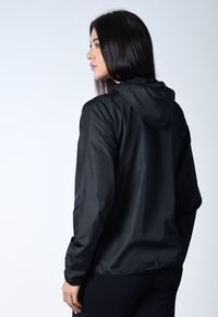 JAQUETA CORTA VENTO FEMININA BASIC