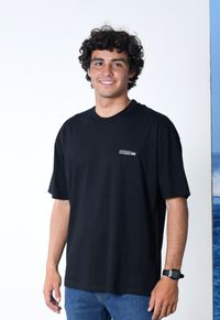 CAMISETA OCEANO OVERSIZE WAVE USE MAIS, LAVE MENOS
