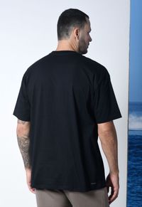 CAMISETA OCEANO OVERSIZED TECH GOLD