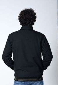 JAQUETA OCEANO THERMO PERFORMANCE RETILINEA