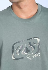 CAMISETA OCEANO PLUS LOGO MALHA
