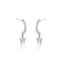 Foto do produto ARGOLA DE PRATA LUA COM 48 ZIRCONES CRAVEJADOS 18621