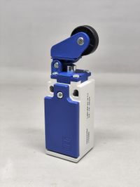Foto do produto CHAVE FIM DE CURSO LSW LSW-PF10-P11