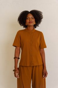 CAMISA SLIM GOLA PADRE MANGA CURTA - FERRUGEM